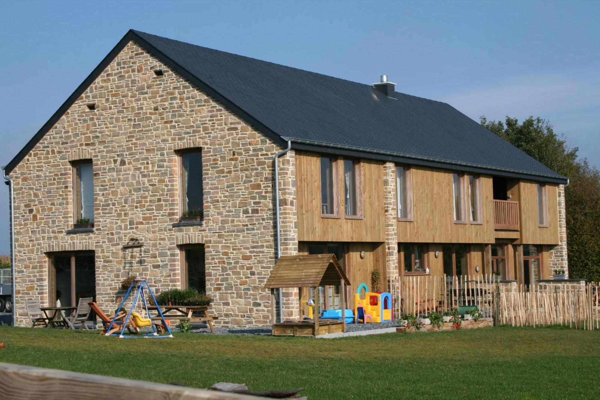 Chambres d'Hôtes Les Trappeurs silence&nature Tenneville Exterior foto
