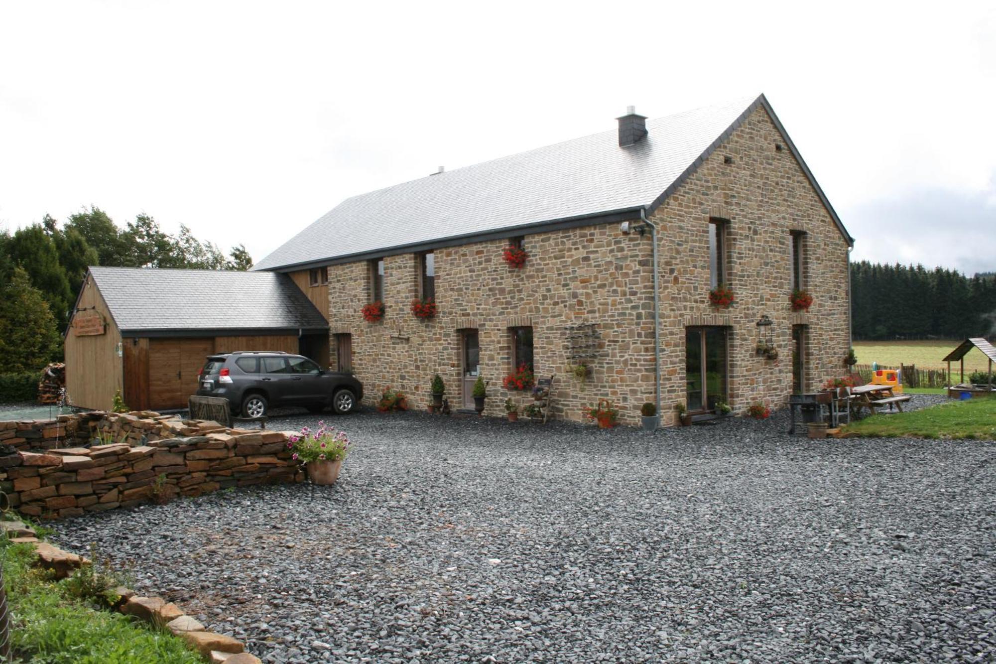 Chambres d'Hôtes Les Trappeurs silence&nature Tenneville Exterior foto
